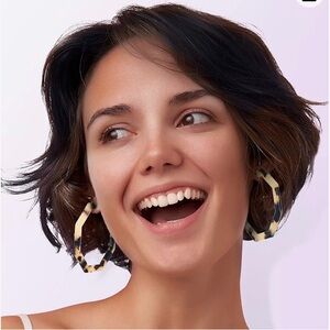 New Wowshow Acrylic Resin Hoop Earrings